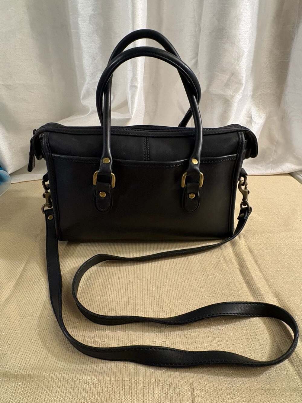 Vintage Liz Claiborne Crossbody Handbag